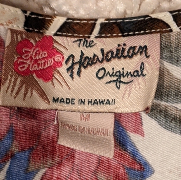 𝅺HILO Hattie Hawaii Top Floral Tropical Print Sleeveless Ruched Blouse Medium - Picture 3 of 4